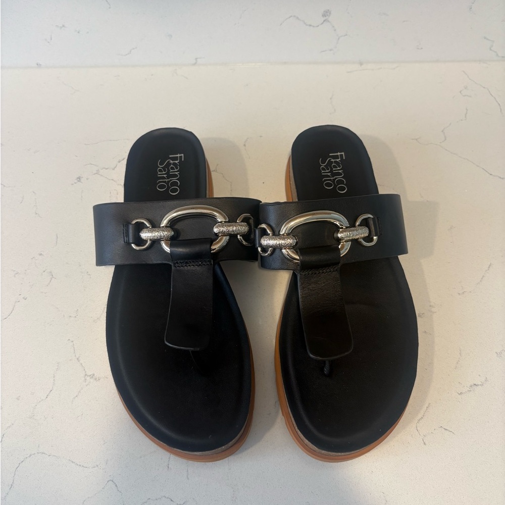 Franco Sarto Black Leather Toe-Loop Sandals with Silver Hardware